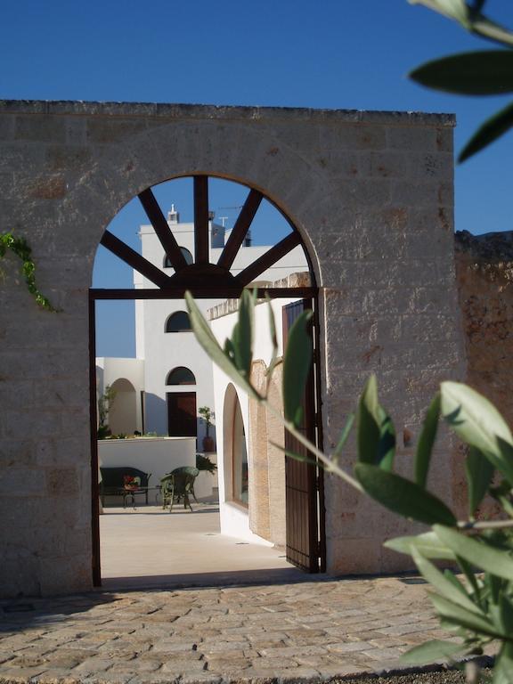 Hotel Masseria Tutosa オストゥーニ エクステリア 写真